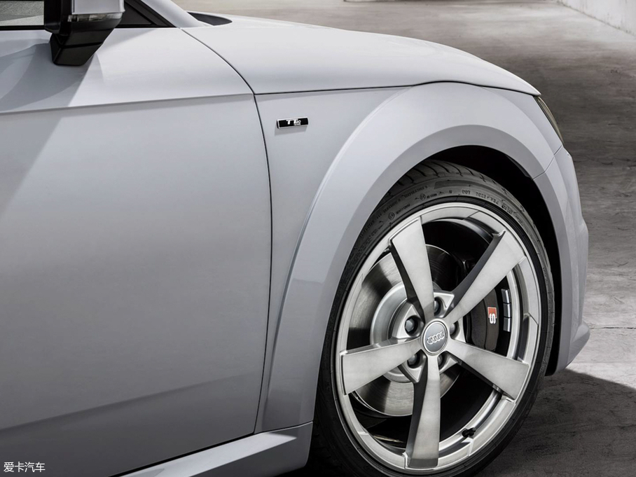 2019WTT Roadster 20o