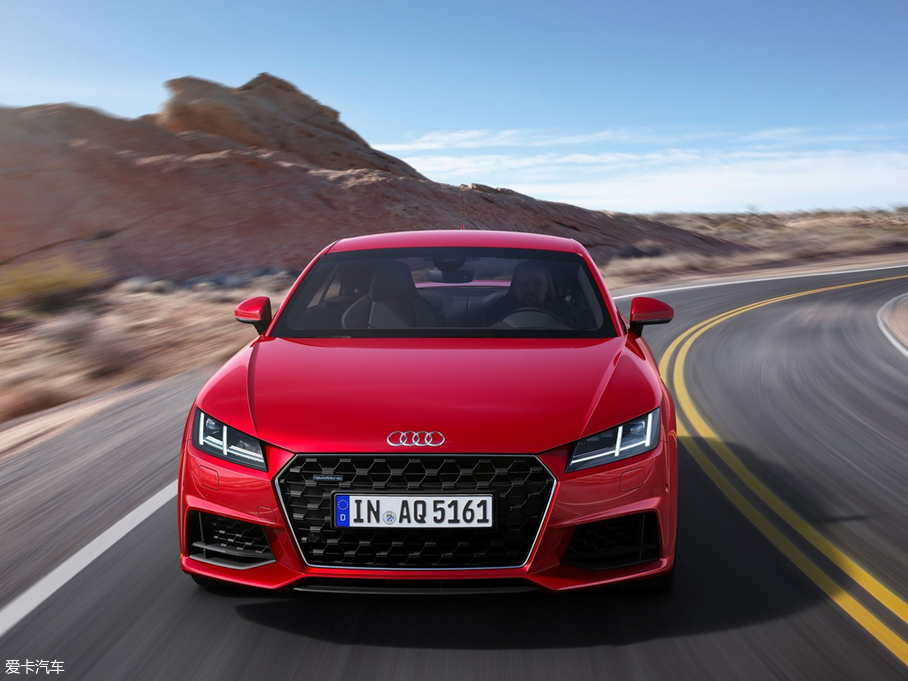 2019?yun)WTT Coupe 45 TFSI quattro