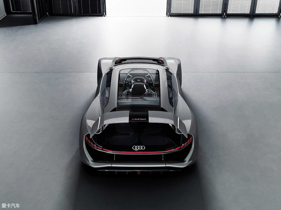 2018��W��PB18 e-tron