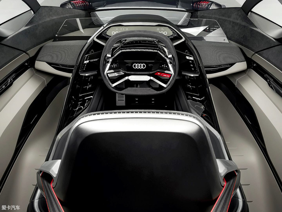 2018��W��PB18 e-tron