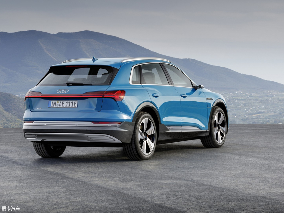 2020We-tron(M) 55 quattro r