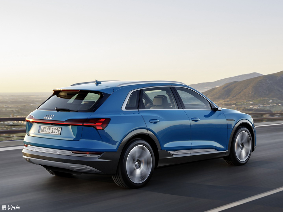 2020We-tron(M) 55 quattro r