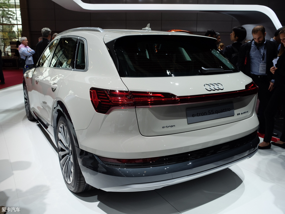 2020We-tron(M) 55 quattro r