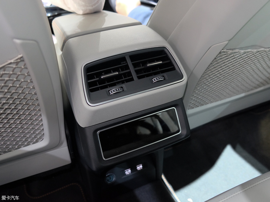 2020We-tron(M) 55 quattro r