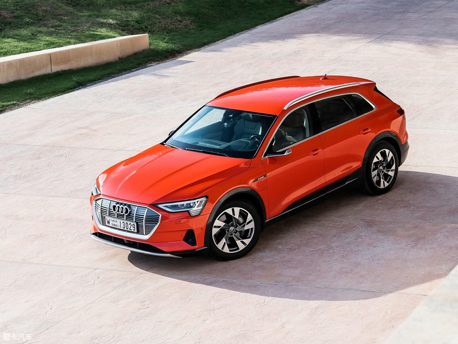 2020We-tron(M) 55 quattro r