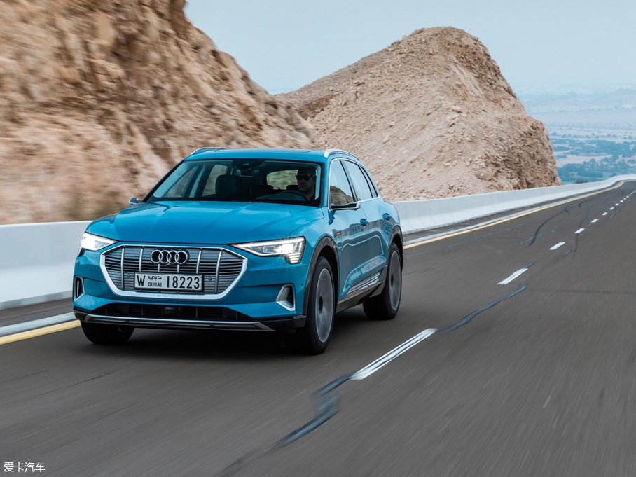 2020We-tron(M) 55 quattro r