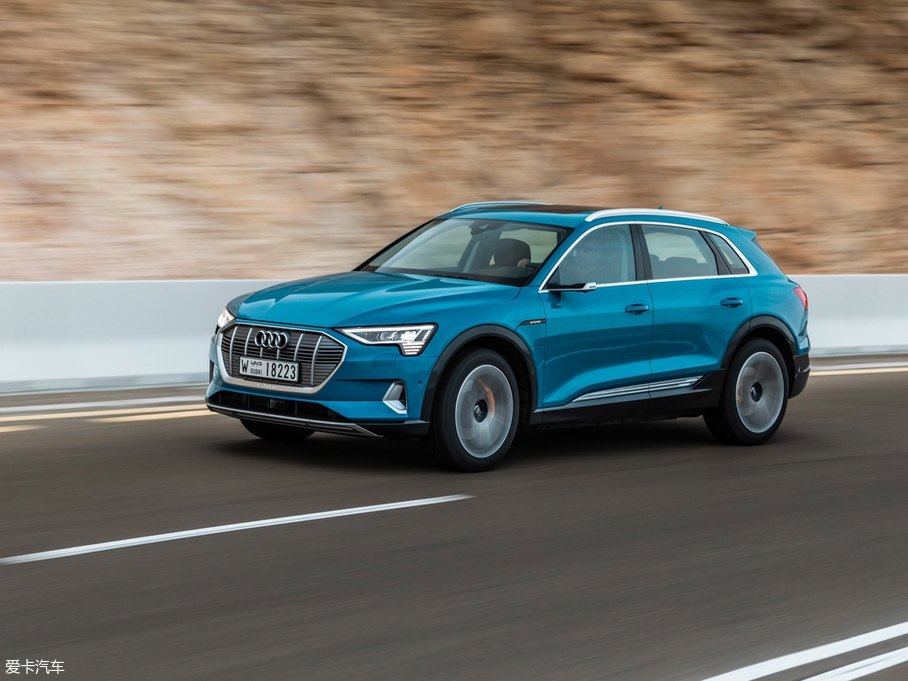 2020We-tron(M) 55 quattro r