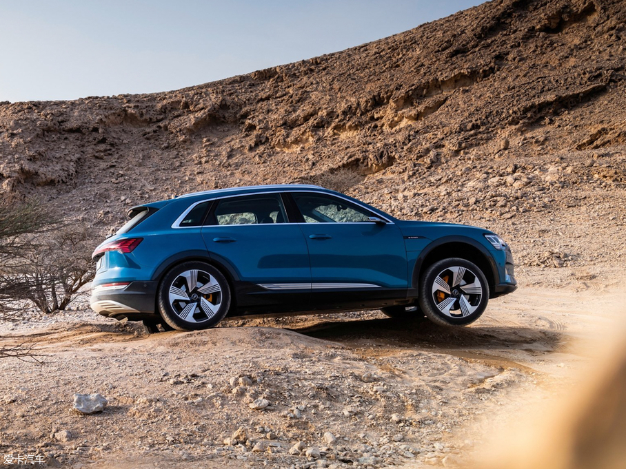 2020We-tron(M) 55 quattro r