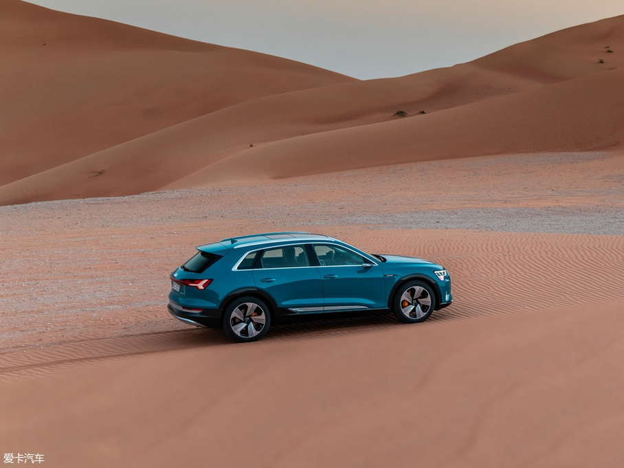 2020We-tron(M(jn)) 55 quattro r