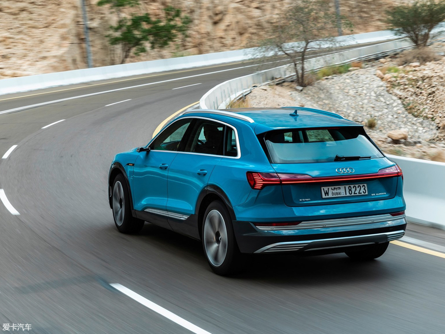 2020We-tron(M) 55 quattro r