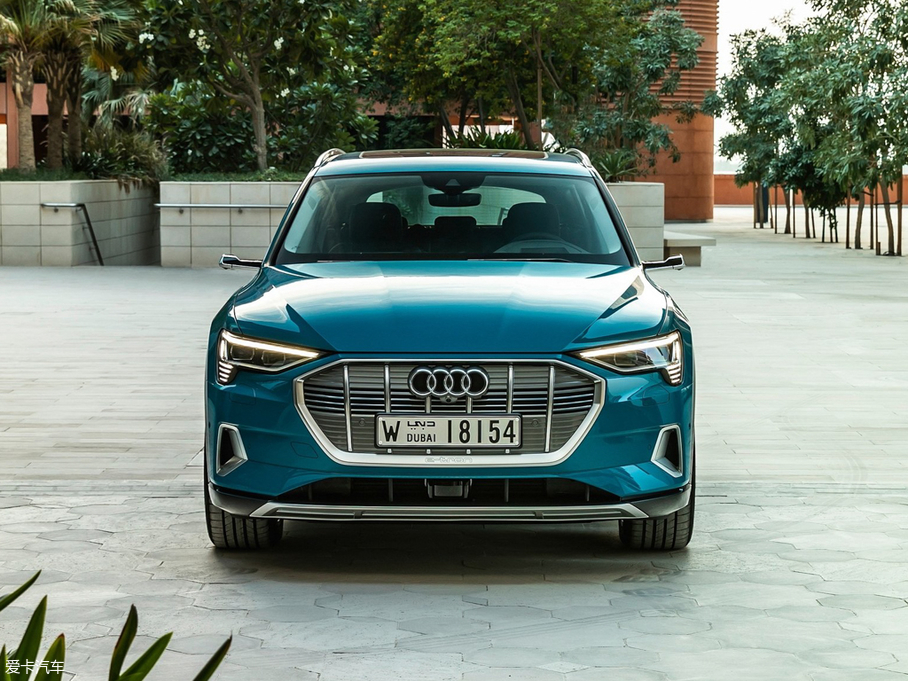 2020We-tron(M) 55 quattro r
