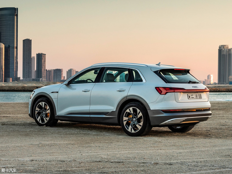 2020We-tron(M(jn)) 55 quattro r