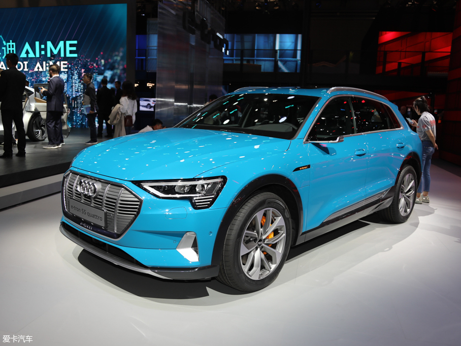 2020µe-tron() 55 quattro ʱ