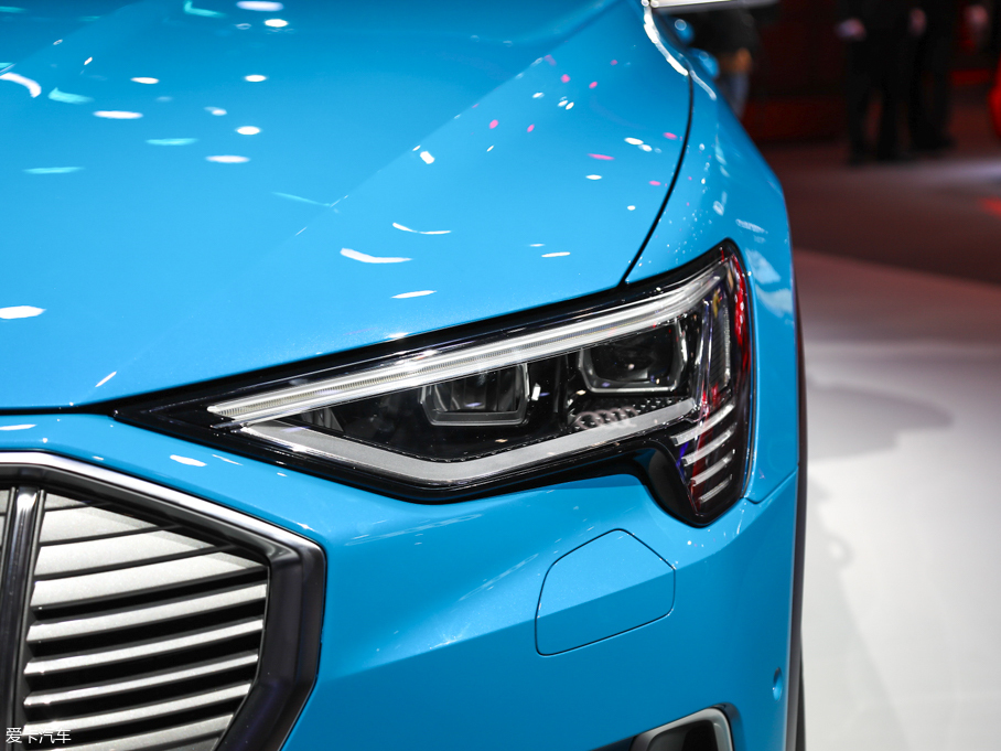 2020We-tron(M) 55 quattro r