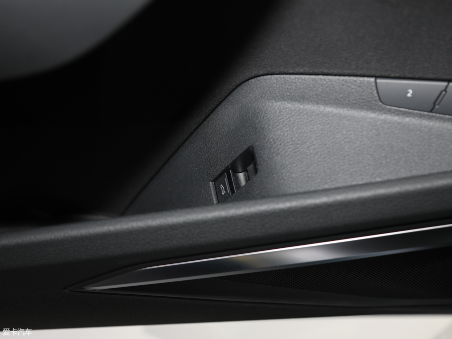 2020We-tron(M) 55 quattro r