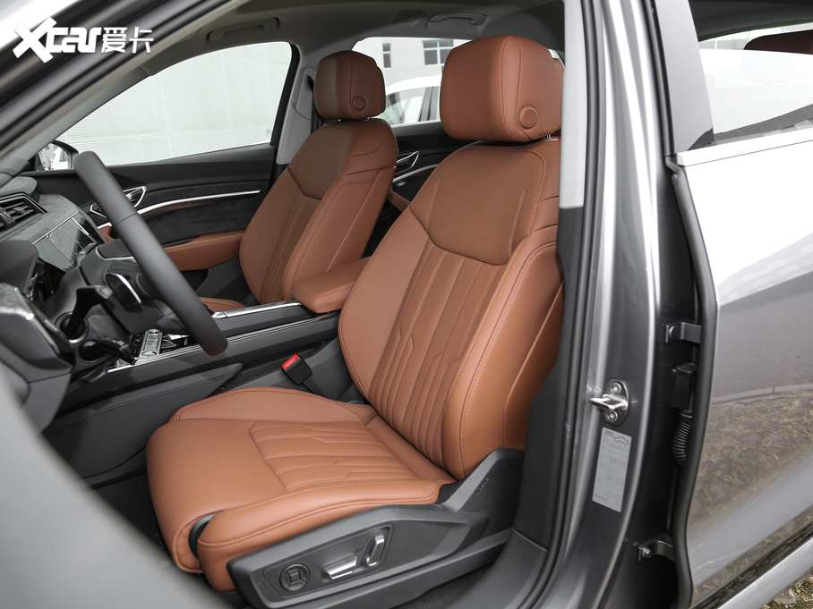 2020We-tron(M(jn)) 55 quattro g(sh)