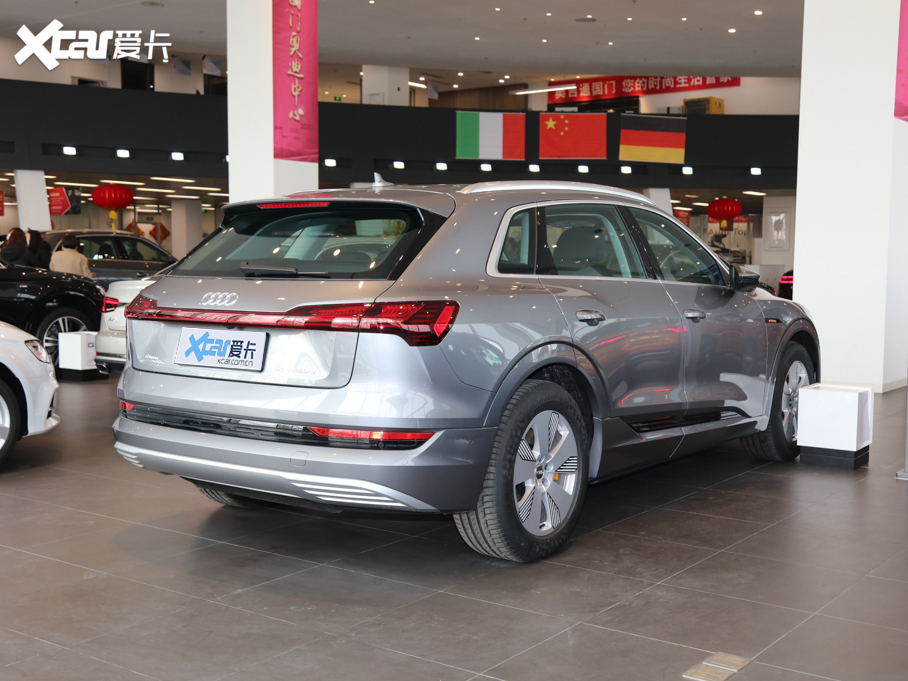 2020We-tron(M) 55 quattro r