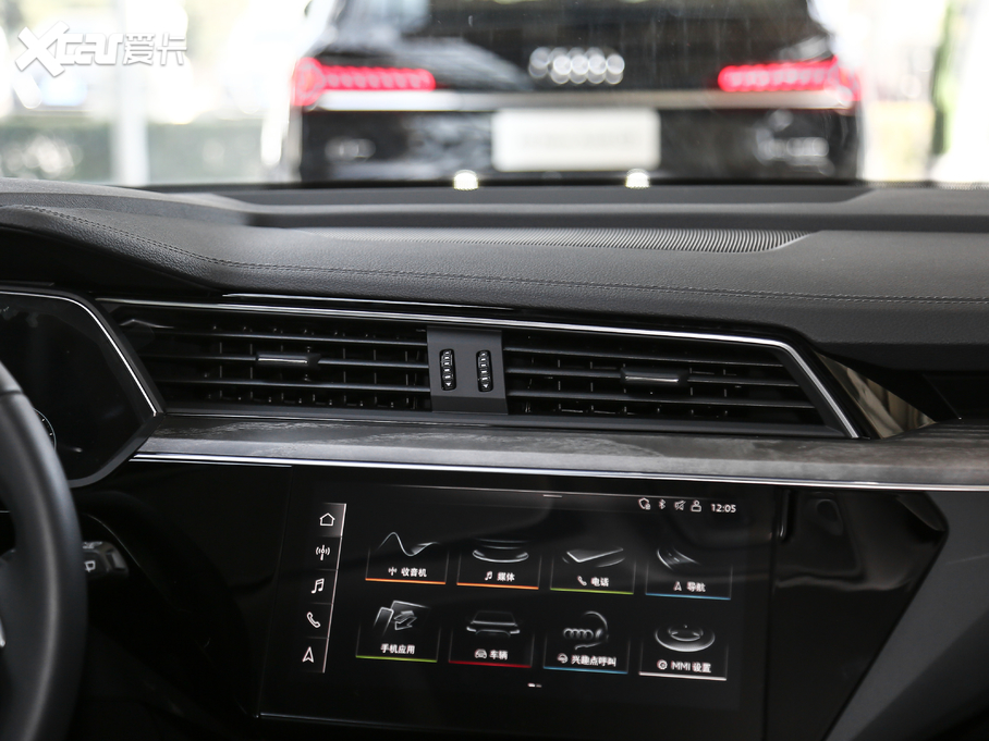 2020We-tron(M) 55 quattro r