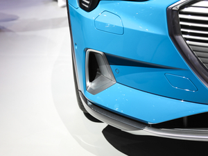 202055 quattro r(sh) (x)(ji)^