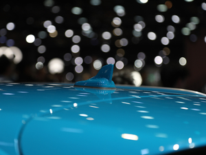 202055 quattro r(sh) (x)(ji)^