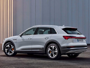 2020款50 quattro 基本型 整体外观