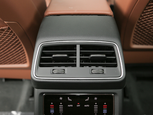 202055 quattro g п؅^