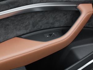 202055 quattro  п؅^