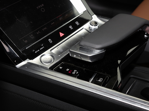 202055 quattro  п؅^(q)