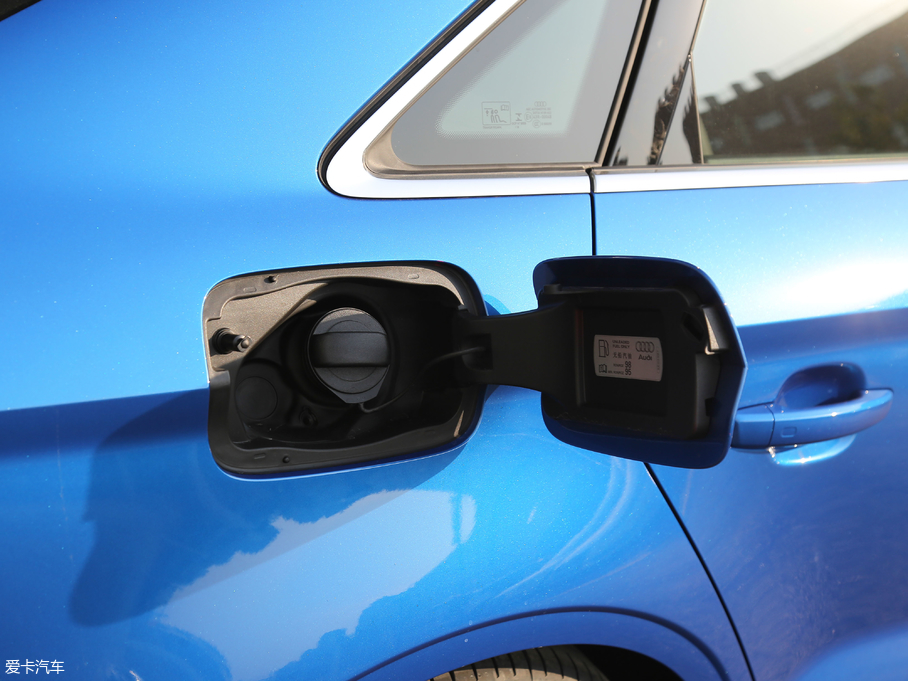 2019?yun)WS3 2.0TFSI Limousine