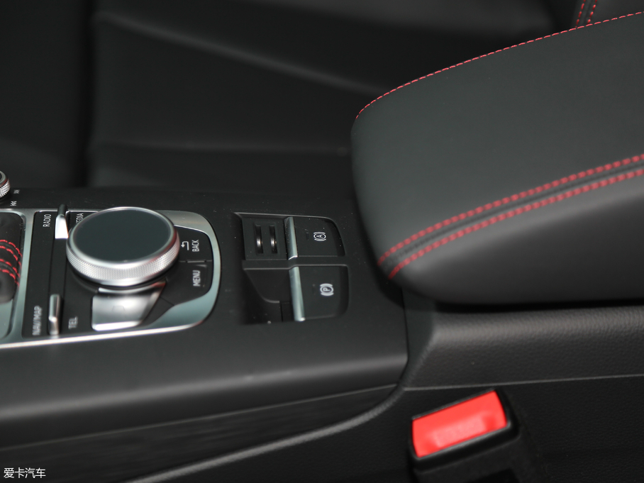 2019?yun)WS3 2.0TFSI Limousine