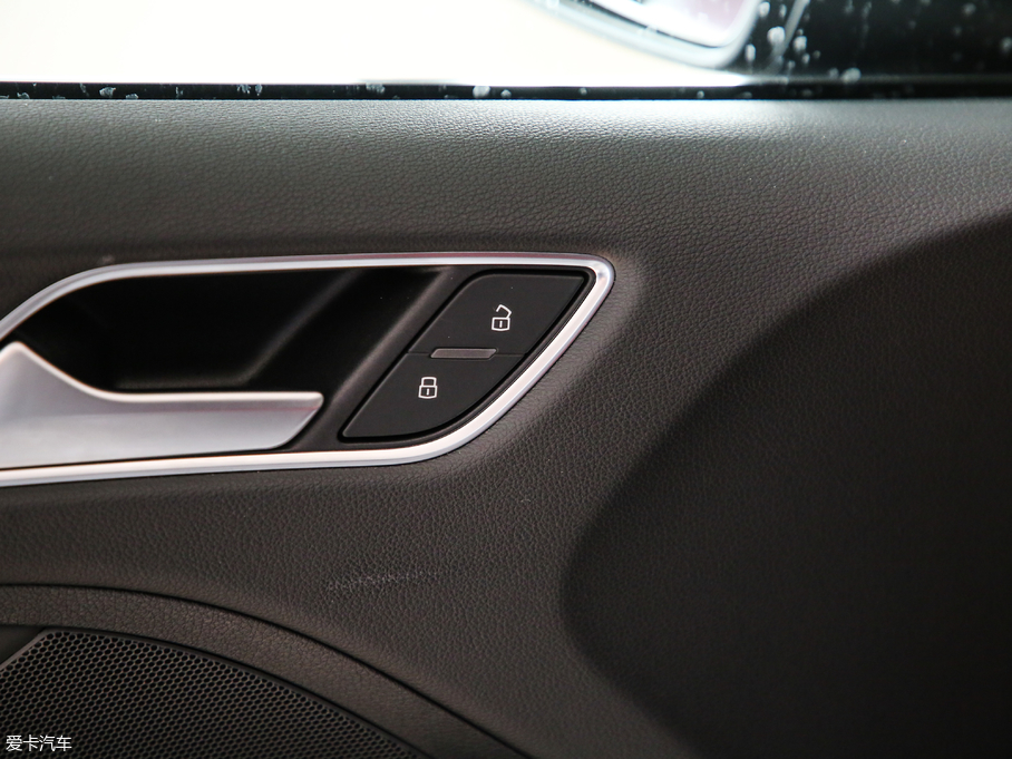 2019?yun)WS3 2.0TFSI Limousine