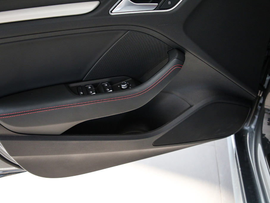 2019WS3 2.0TFSI Limousine