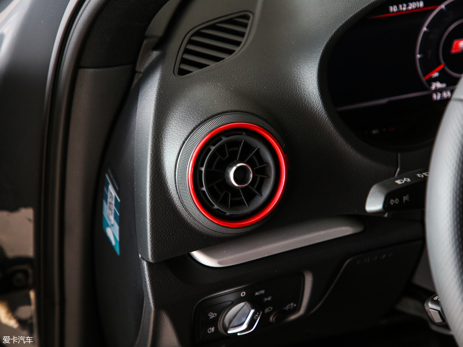 2019WS3 2.0TFSI Limousine