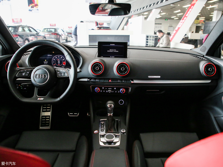 2019WS3 2.0TFSI Limousine