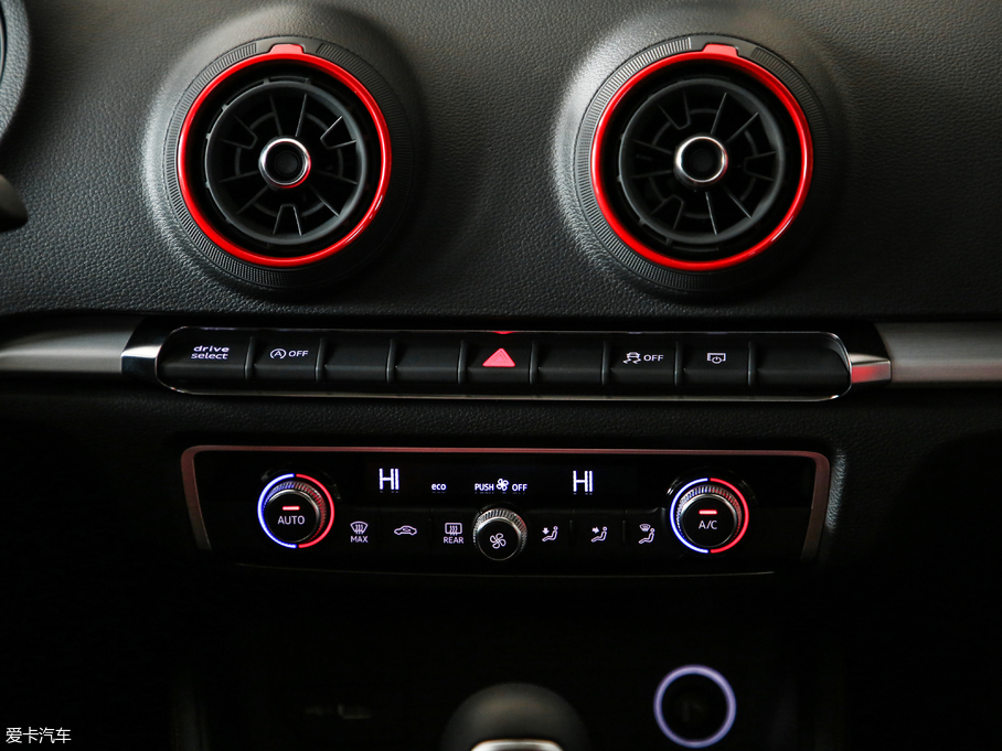 2019?yun)WS3 2.0TFSI Limousine