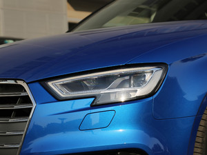 20192.0TFSI Limousine ^