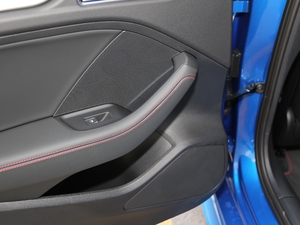 20192.0TFSI Limousine п؅^(q)