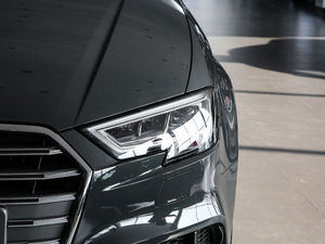 20192.0TFSI Limousine (ji)^