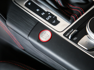 20192.0TFSI Limousine п؅^(q)