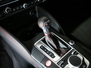 20192.0TFSI Limousine п؅^(q)