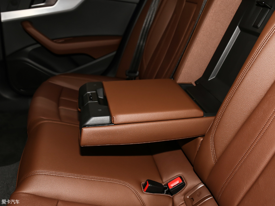 2019WA5 Sportback 40 TFSI r