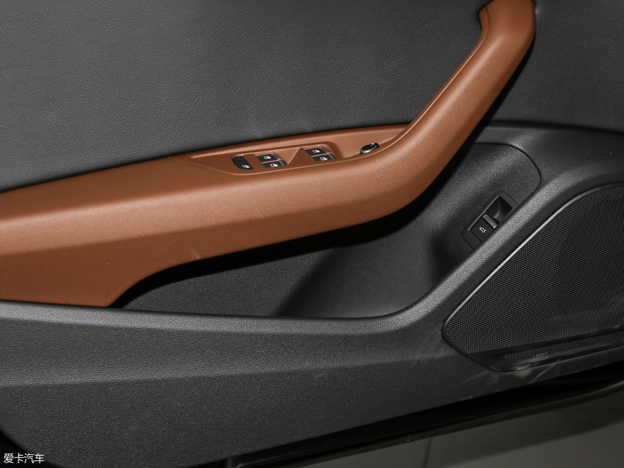 2019?yun)WA5 Sportback 40 TFSI r(sh)