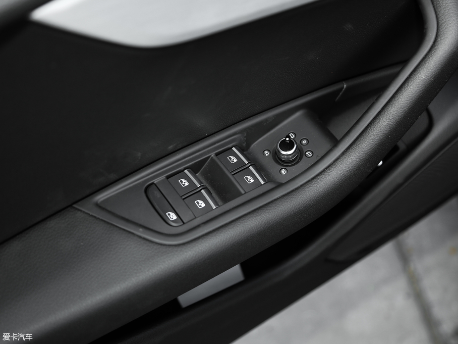 2019WA5 Sportback 45 TFSI \