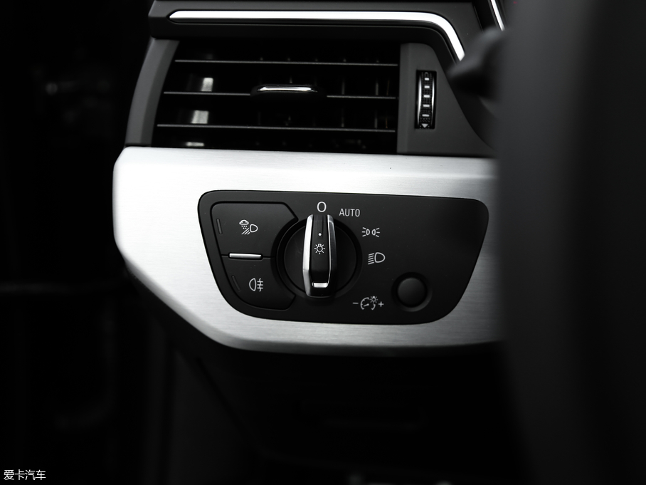 2019WA5 Sportback 45 TFSI \