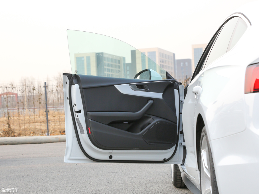 2019WA5 Sportback 45 TFSI quattro \