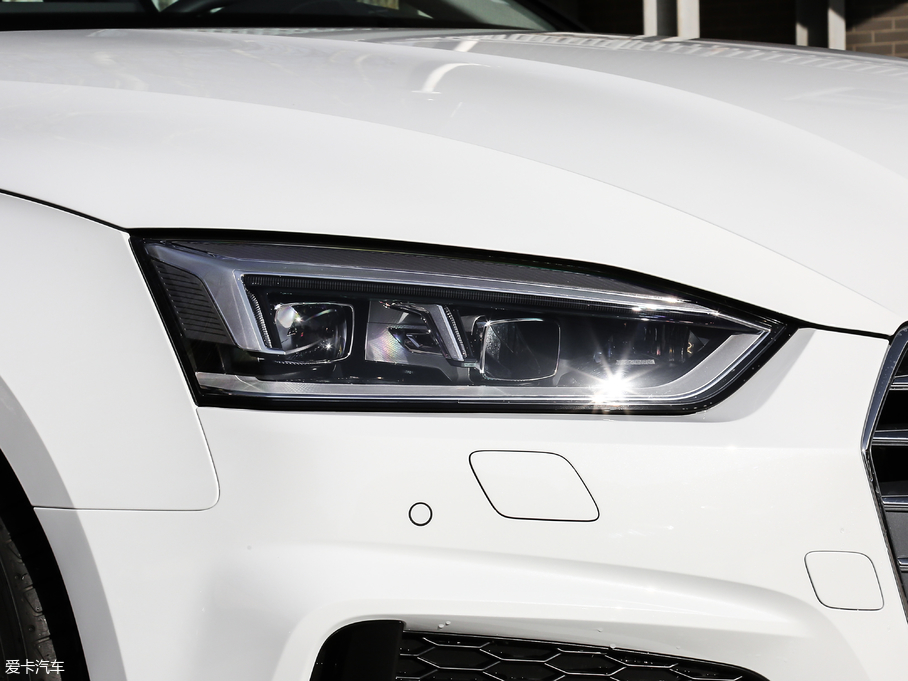 2019?yun)WA5 Sportback 45 TFSI r(sh)