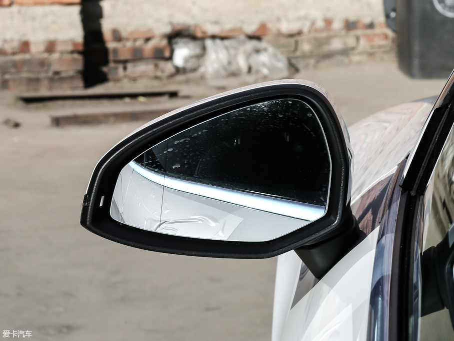 2019WA5 Sportback 45 TFSI r