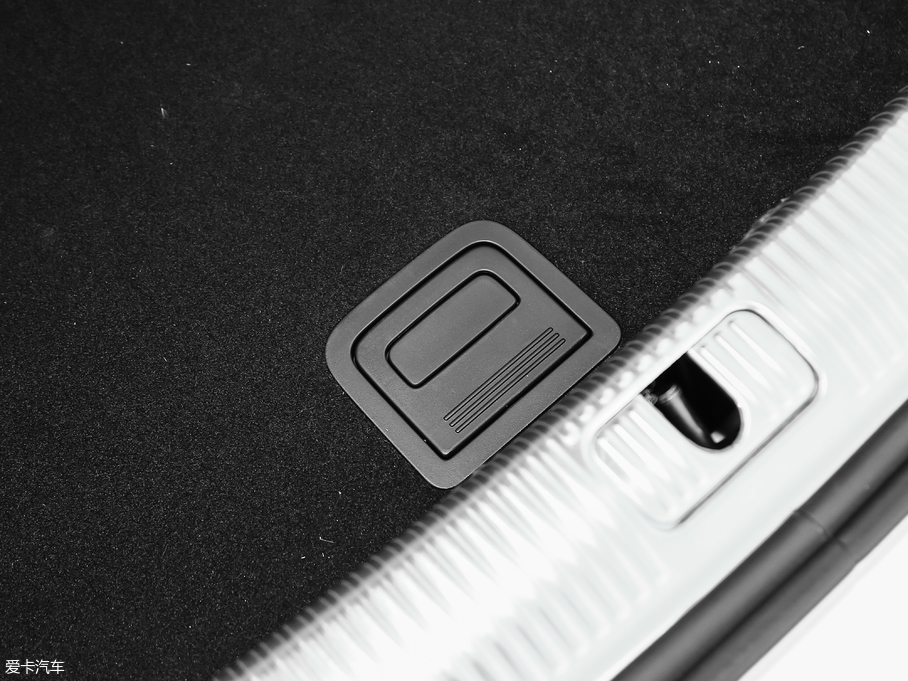 2019?yun)WA5 Sportback 45 TFSI r(sh)