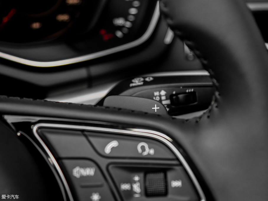 2019WA5 Sportback 45 TFSI r