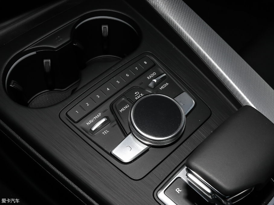 2019WA5 Sportback 45 TFSI r